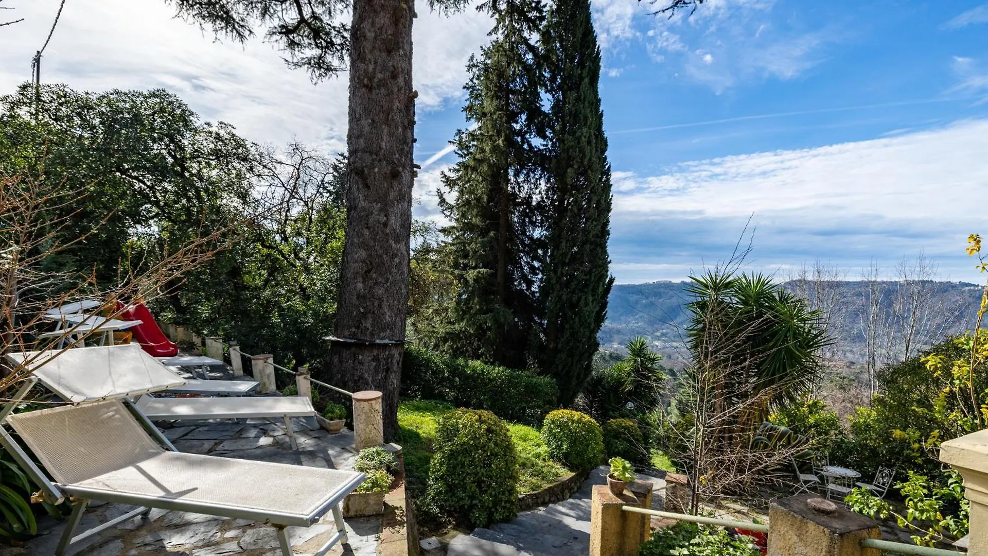 Appartamento Giovanni - Relax Among Green - Happy Rentals Camaiore 0*,  Italia