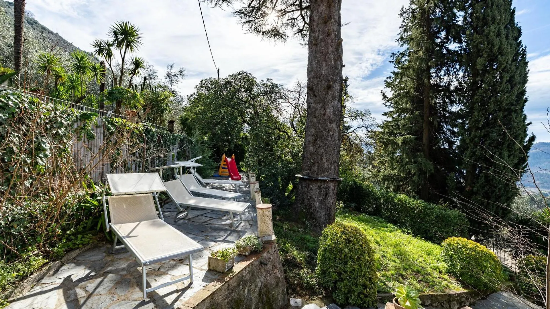 Appartamento Giovanni - Relax Among Green - Happy Rentals Camaiore İtalya